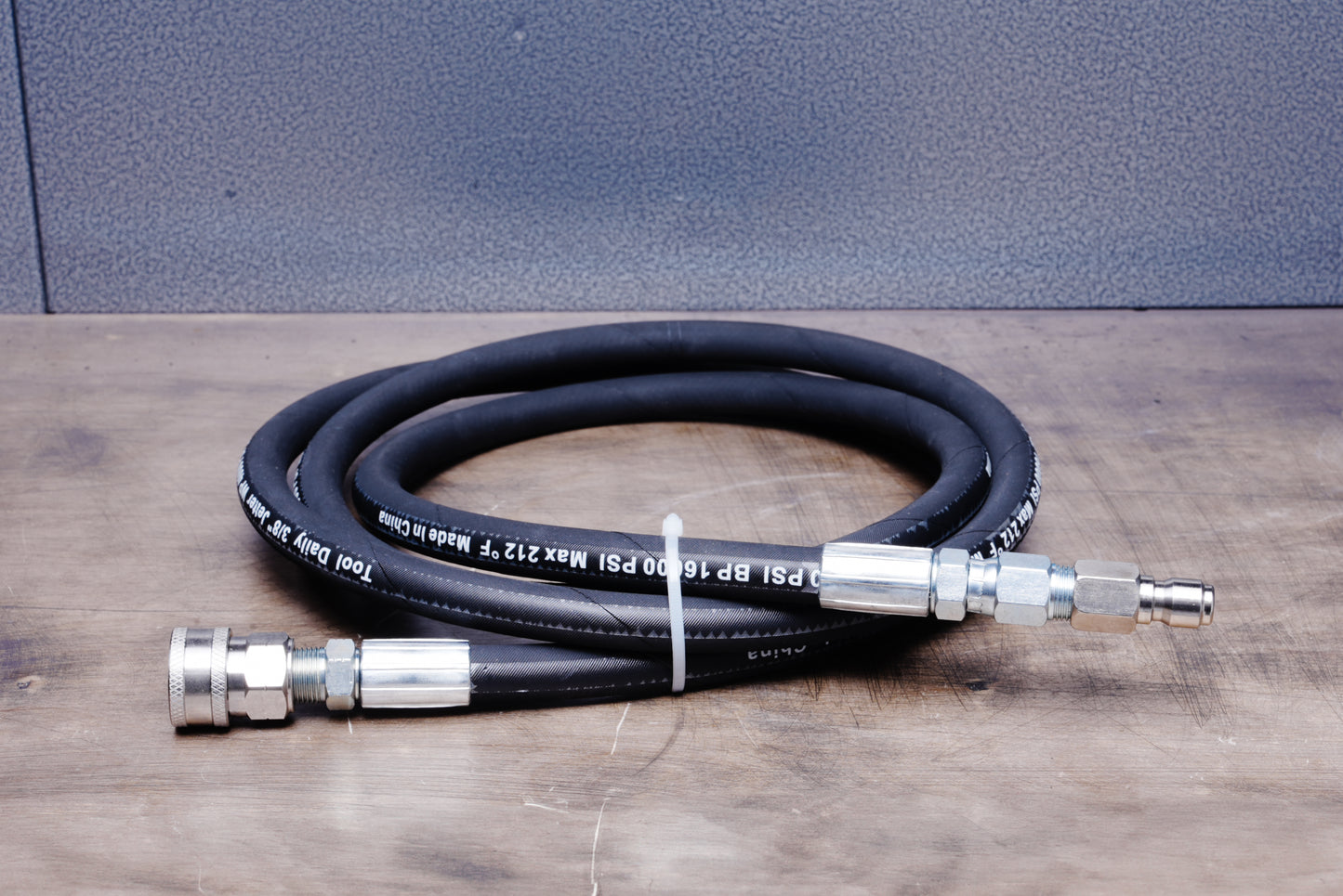 ジャンパホース ホワイトレター 250cm 4000PSI 3/8 NPTオスネジ 片側スイベル 海外/米国規格